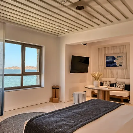 Avant Mar Paros Naoussa